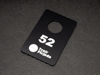 Czarne numerki do przebieralni - Producent TM Druk