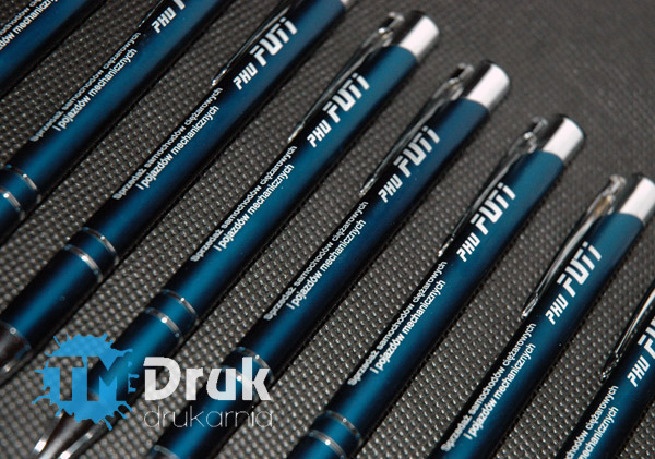 Długopisy z grawerowanym logo jako gadżet reklamowy - TM Druk