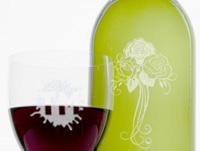 Grawerowanie butelek i lampek do wina - TM Druk