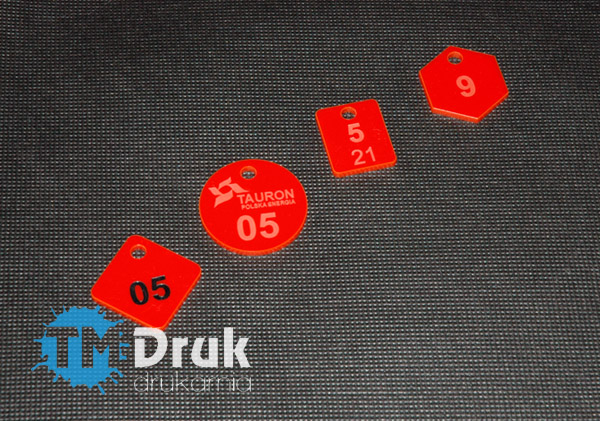 Marki narzędziowe w dowolnych kształtach z pleksi