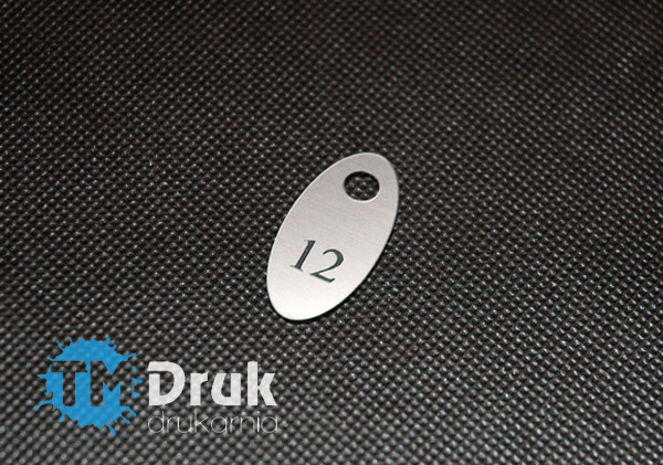 Breloki do kluczy z laminatów grawerskich