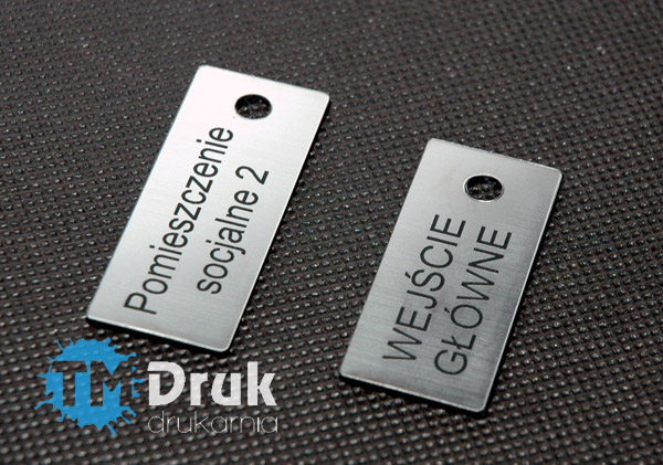 Wycinane i grawerowane laserowo zawieszki do kluczy z opisem lub nazwą