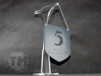 Proporczyki z numeracją stołów w restauracji z laminatu grawerskiego