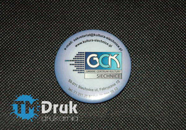 Przypinki, badge, znaczki na agrafce, buttony reklamowe - zamawiaj bezpośrednio od producenta