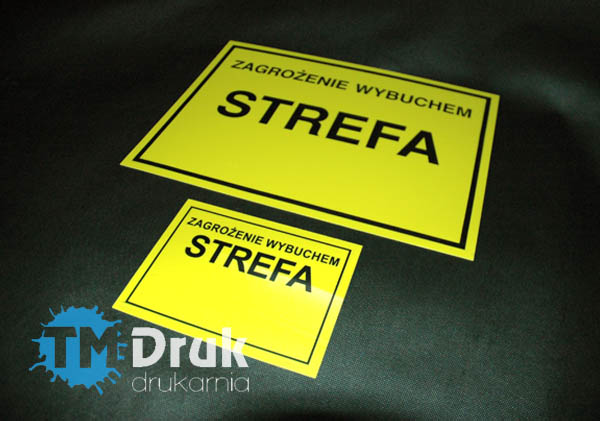Druk UV znaków BHP, na żółtej płycie PCV