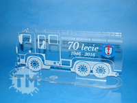 Statuetka w formie bojowego wozu straży pożarnej na 70lecie jednostki