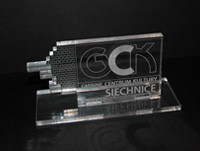 Statuetka z miejscem na wizytówki - Producent TM Druk