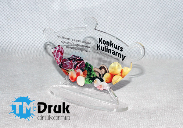 Nagroda zaprojektowana indywidualnie z bezbarwnej plexi wraz z drukowaną grafiką