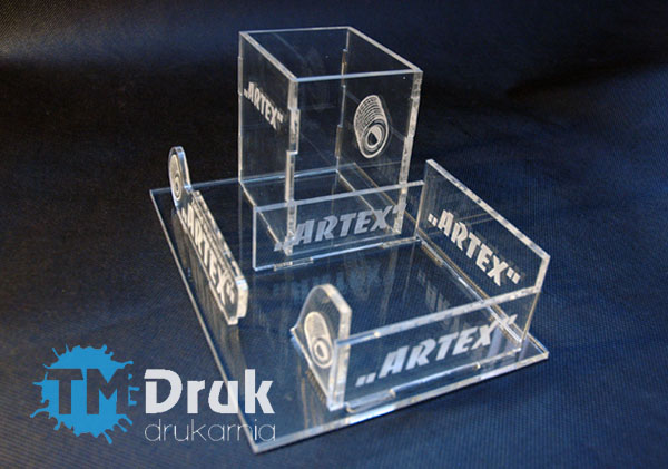 Produkcja przyborników na biurko z pleksi - Wrocław, Oława, Oleśnica, Siechnice